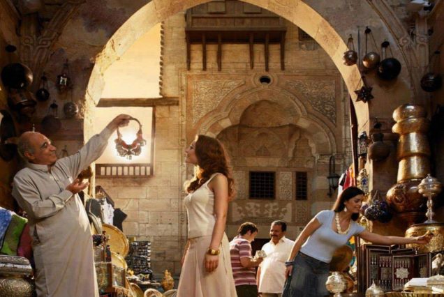 Cairo Shopping Tour with a local Female Guide